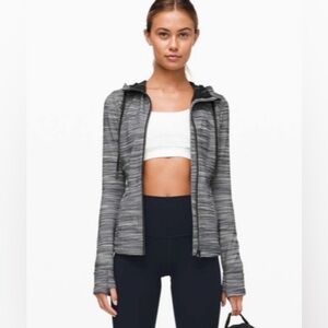 Lululemon Hooded Define Jacket Nulu
Heathered Black / White / Black Size 4